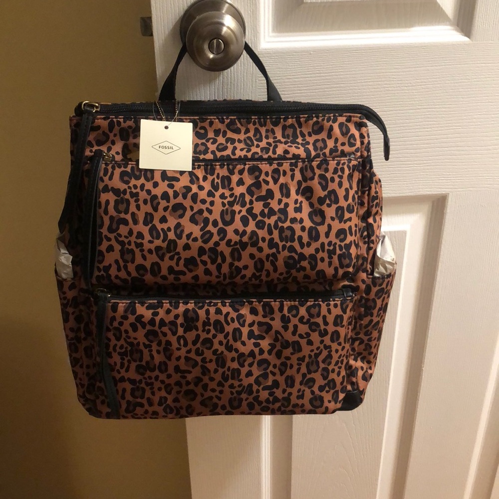 🌻Sold🌻 Fossil, Backpack, Cheetah print